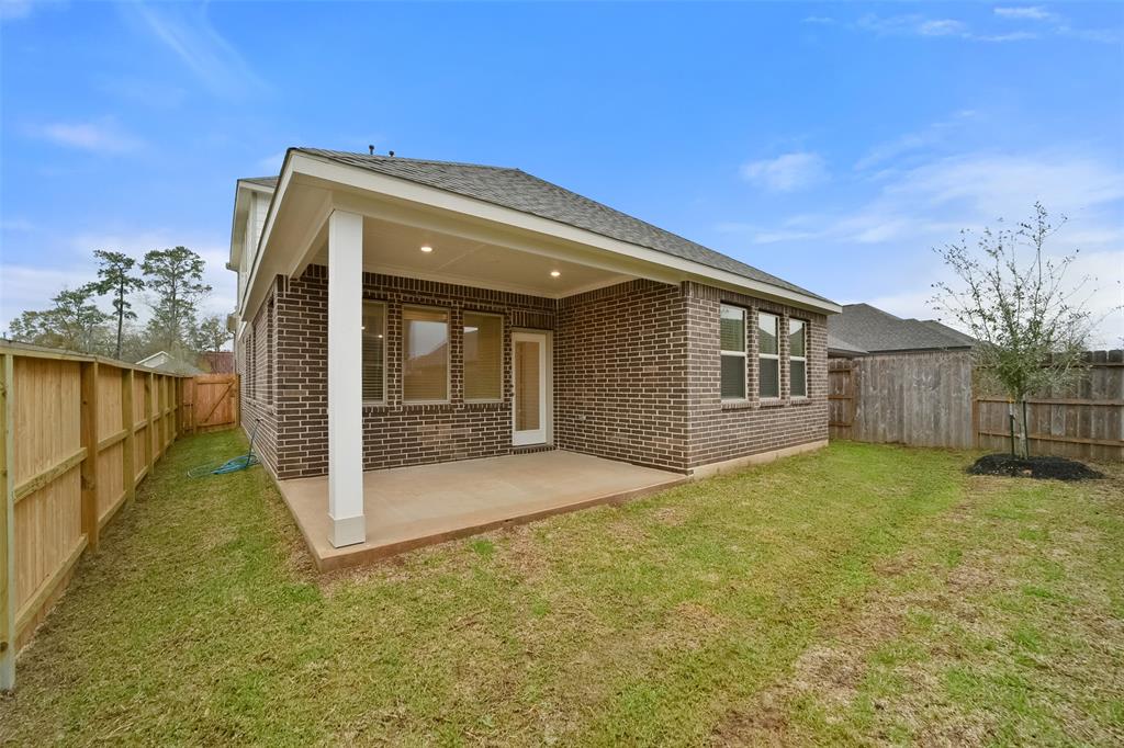 1642 Portia Lane, Conroe, Texas image 34