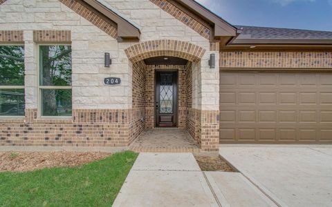 A home in South Houston