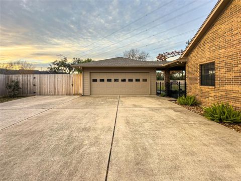 A home in Deer Park