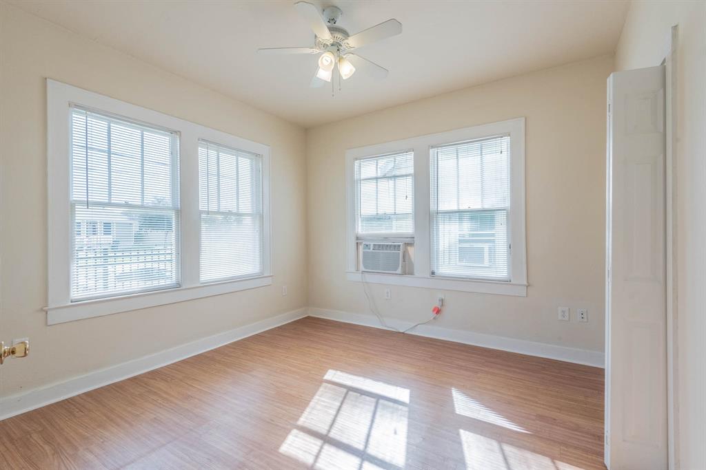4320 Ball Street #FRONT, Galveston, Texas image 9