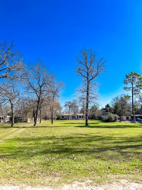 302 County Road 1220, Fairfield, Texas image 1