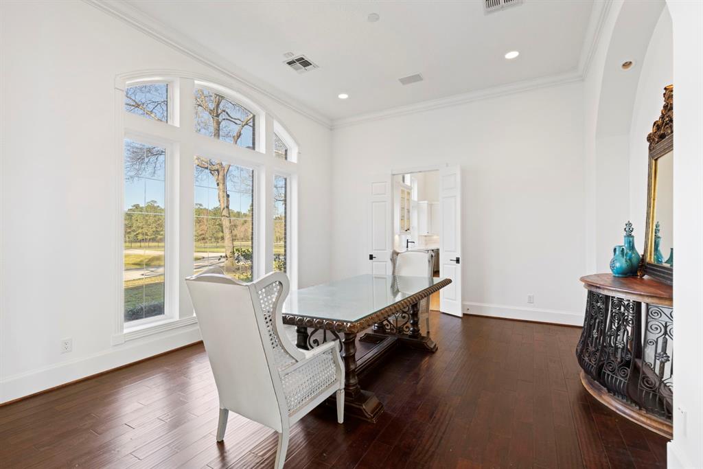 59 Saddlebrook Court, Tomball, Texas image 7