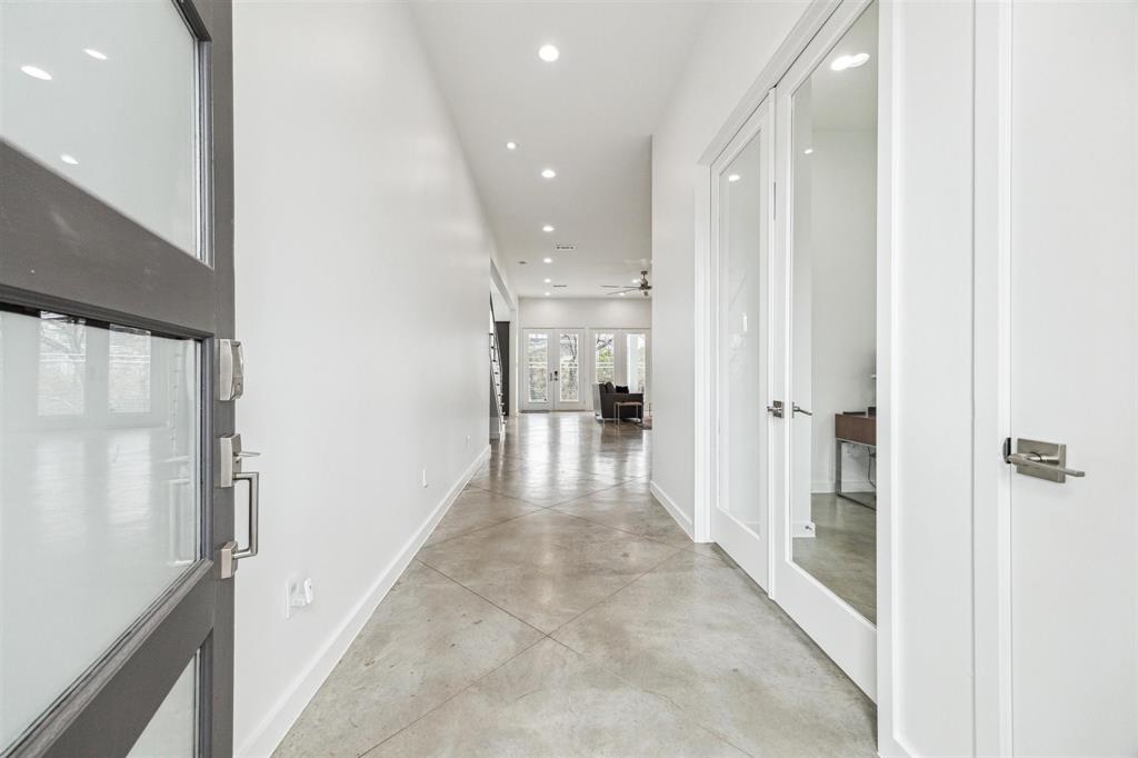 543 Threlkeld Street, Houston, Texas image 2