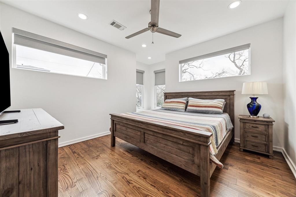543 Threlkeld Street, Houston, Texas image 21