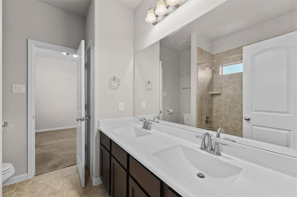 9611 Knights Station Drive, Houston, Texas image 22