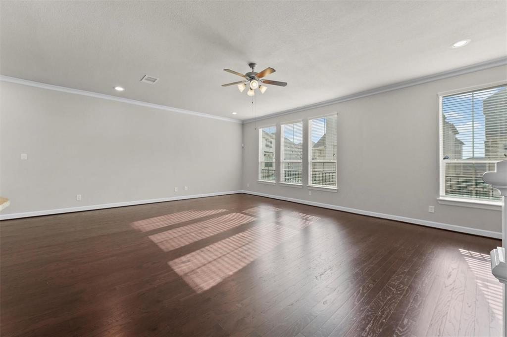 9611 Knights Station Drive, Houston, Texas image 8