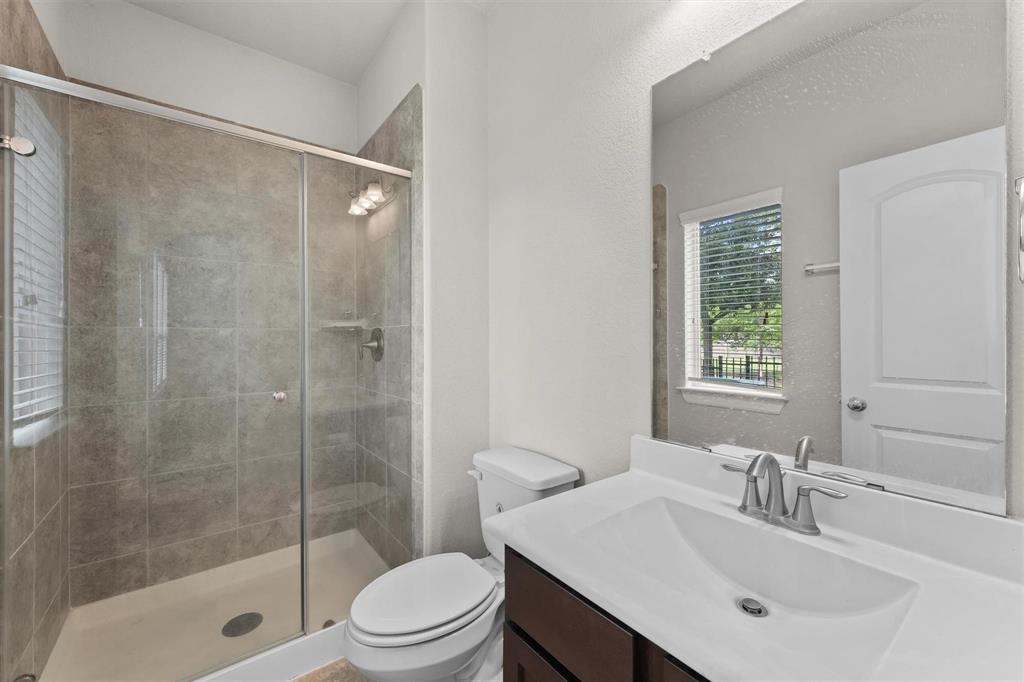 9611 Knights Station Drive, Houston, Texas image 7