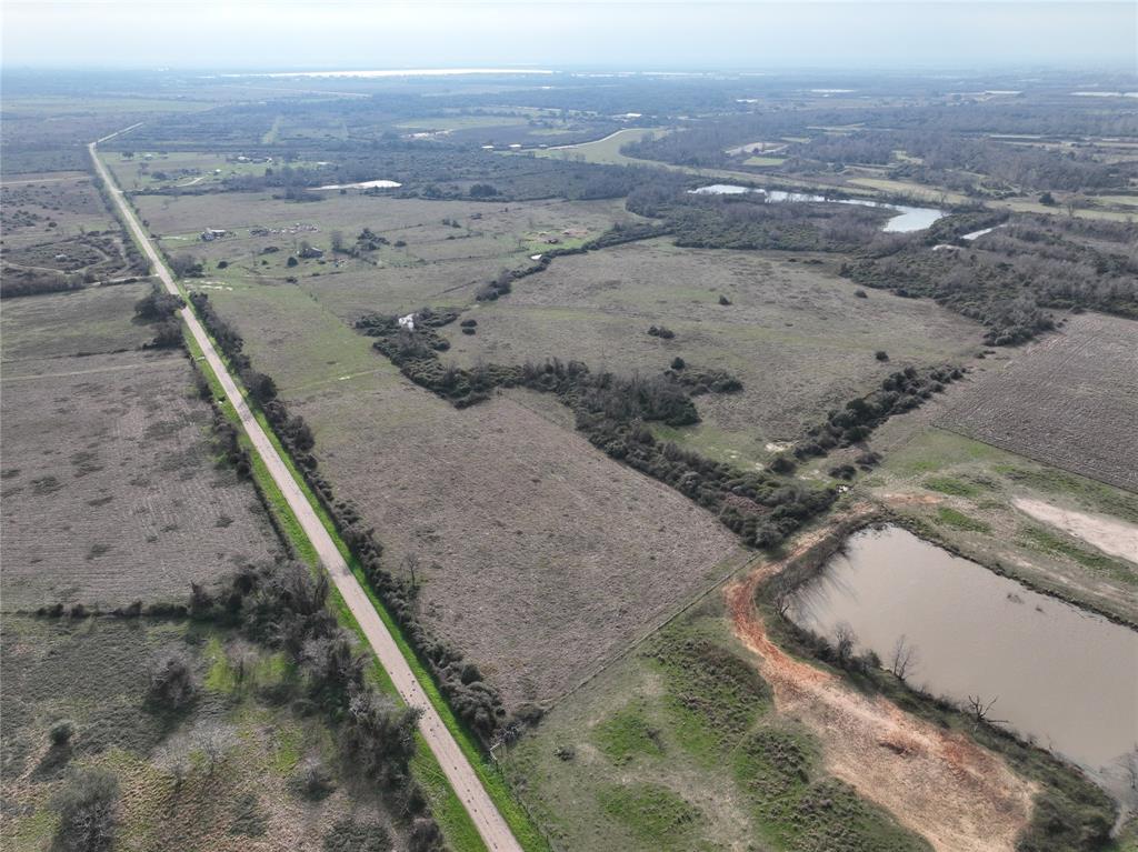 000 Schindler Road, Alleyton, Texas image 5