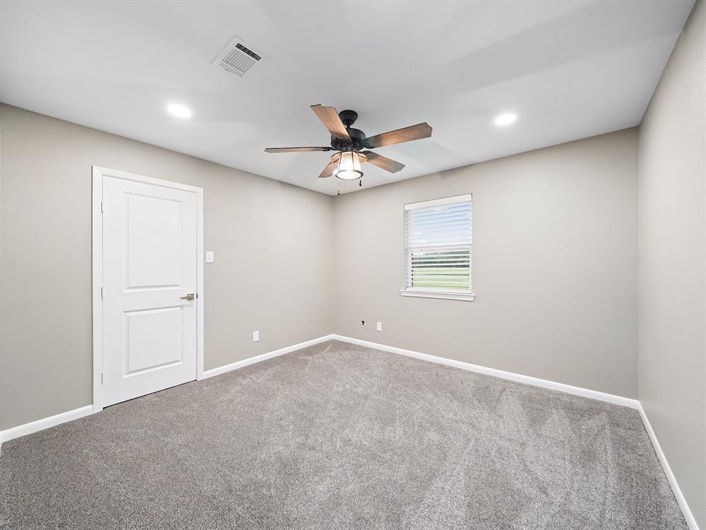 3535 Peach Creek Drive, Wharton, Texas image 20