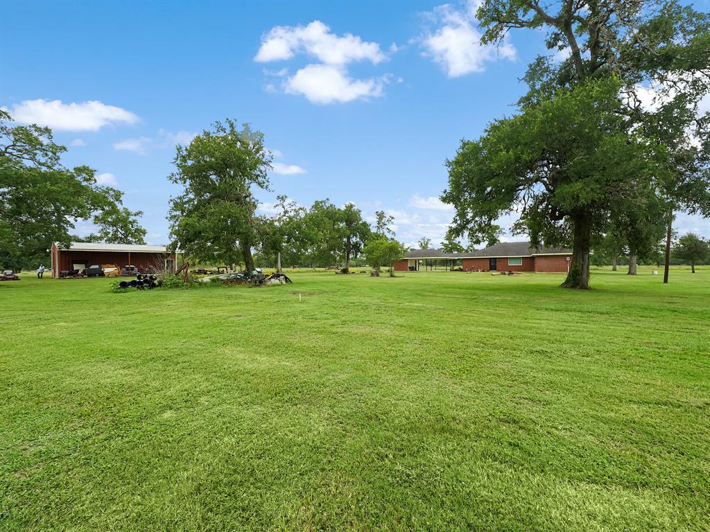 3535 Peach Creek Drive, Wharton, Texas image 31