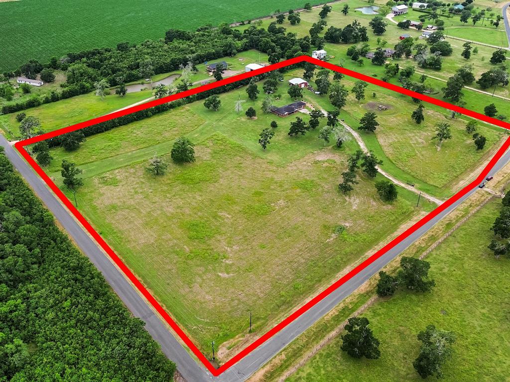 3535 Peach Creek Drive, Wharton, Texas image 37