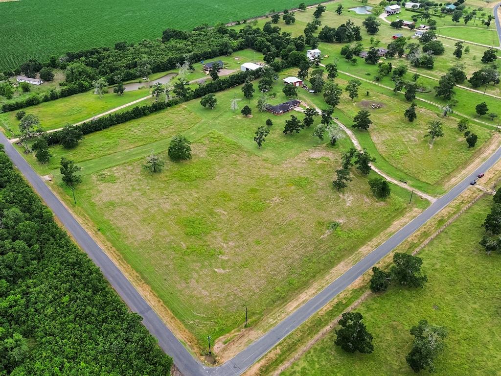 3535 Peach Creek Drive, Wharton, Texas image 38