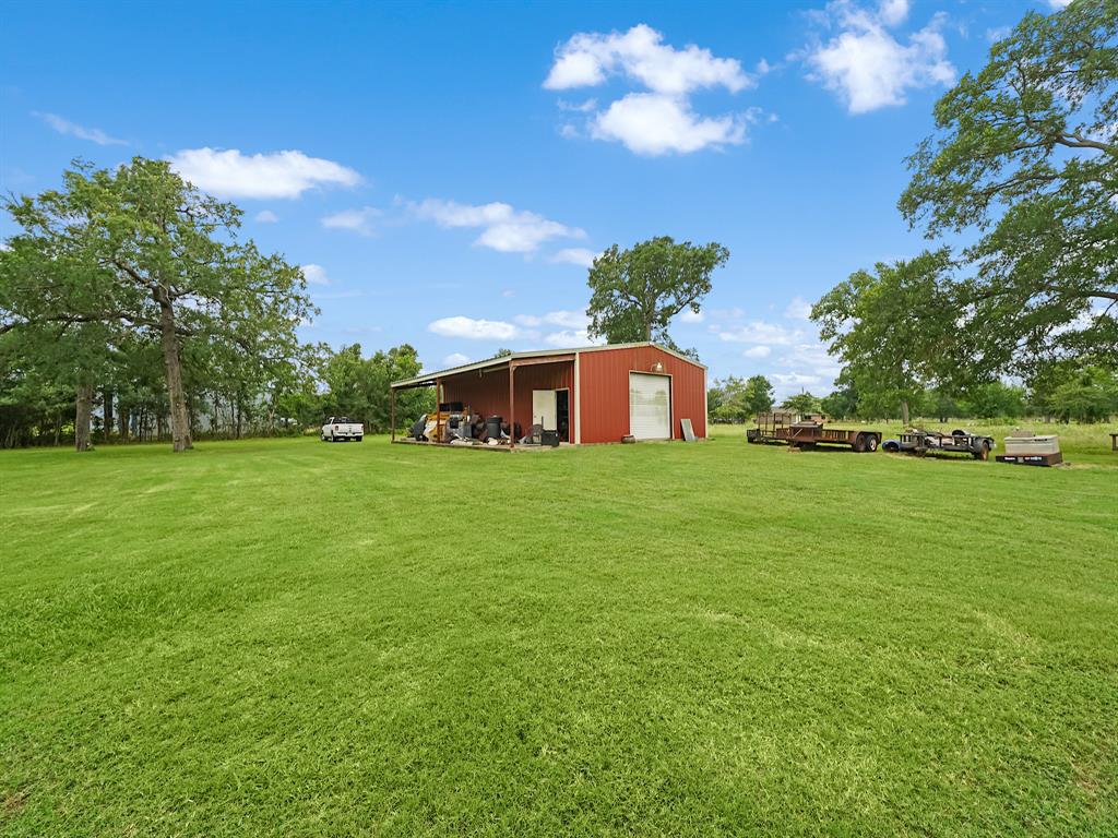 3535 Peach Creek Drive, Wharton, Texas image 28