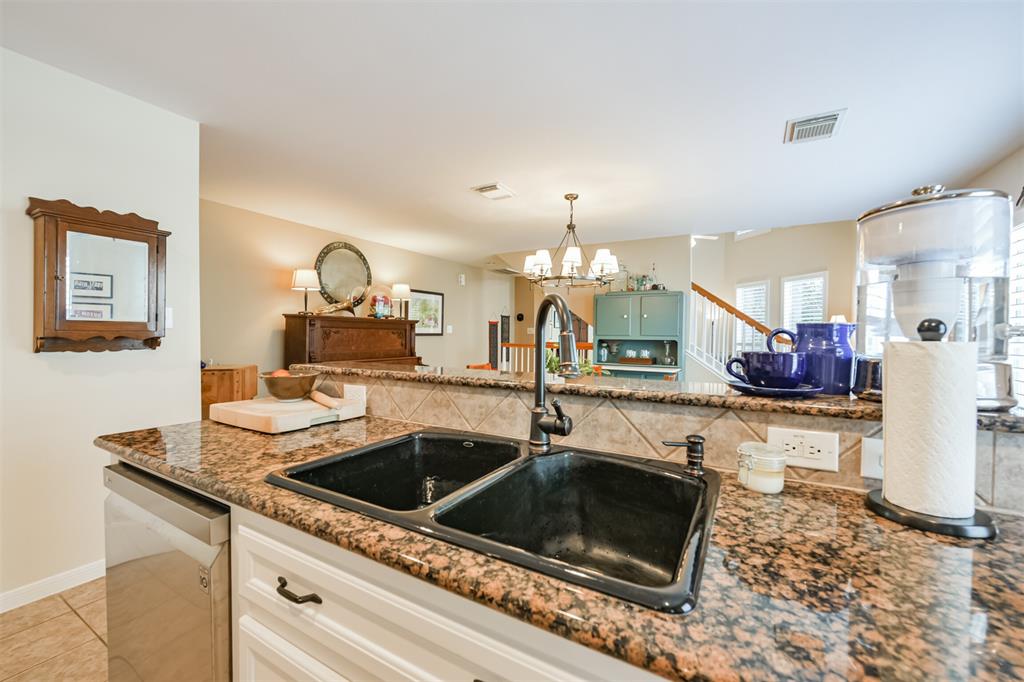 1289 W 17th Street, Houston, Texas image 10