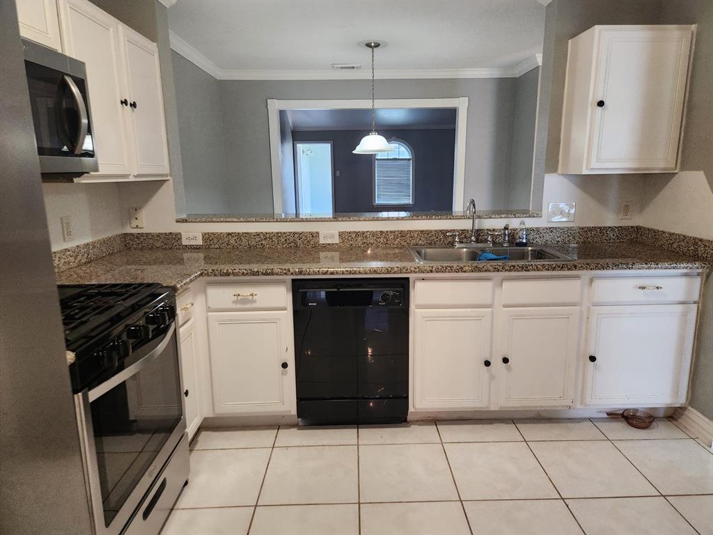 11123 Cayman Mist Drive, Houston, Texas image 9