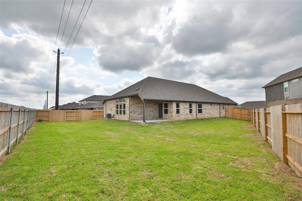 4924 Blue Pearl Lane, League City, Texas image 41