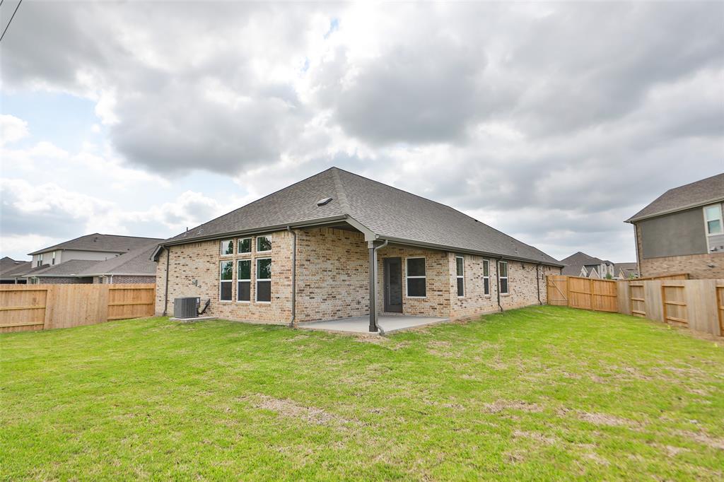 4924 Blue Pearl Lane, League City, Texas image 42