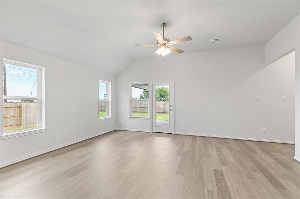 4924 Blue Pearl Lane, League City, Texas image 20