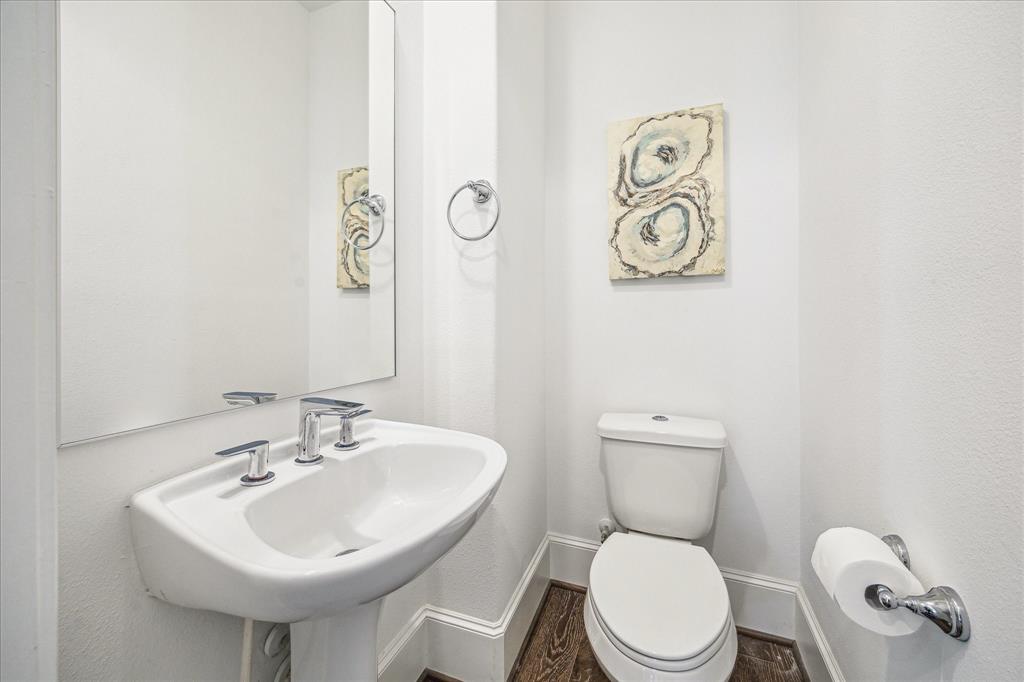 8764 Park Kolbe Lane, Houston, Texas image 12