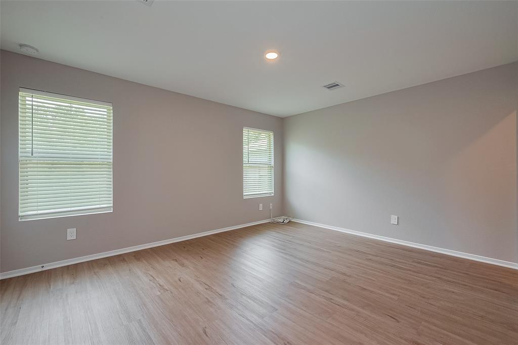 2418 Ridge Oak Drive, Conroe, Texas image 16