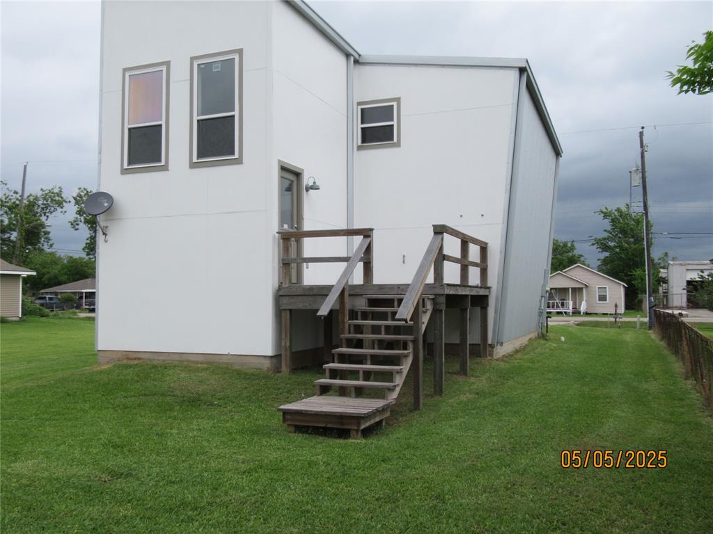 713 Lewis Street, Clute, Texas image 5