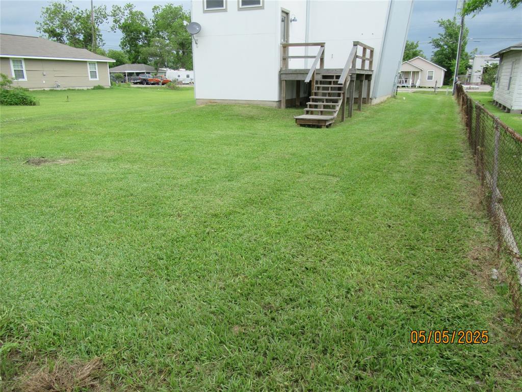 713 Lewis Street, Clute, Texas image 6