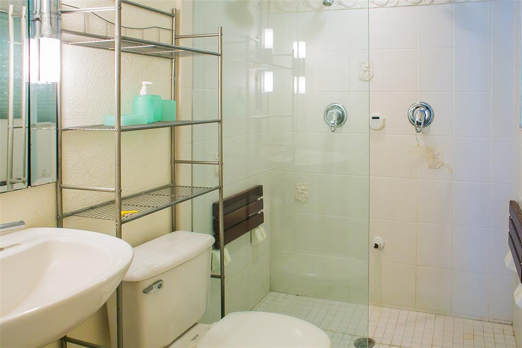 8235 Sands Point Drive #156, Houston, Texas image 12