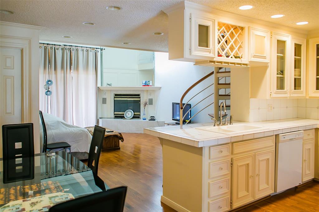 8235 Sands Point Drive #156, Houston, Texas image 5
