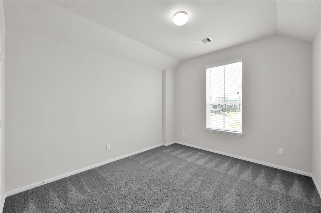 2906 Tulip Poplar Trail, Conroe, Texas image 23