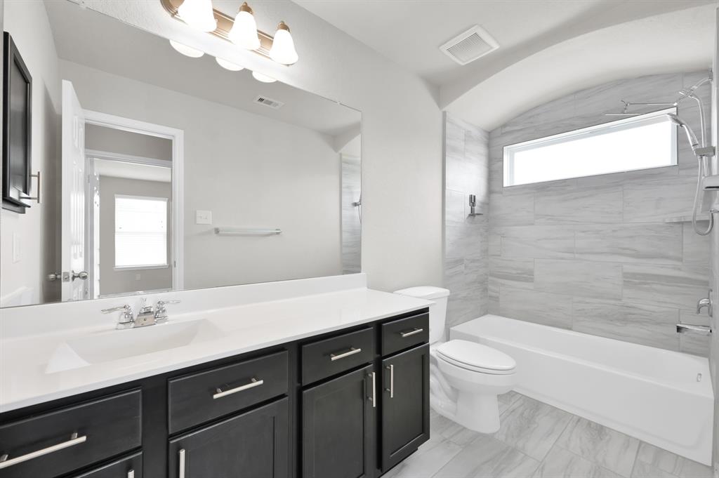 2906 Tulip Poplar Trail, Conroe, Texas image 25
