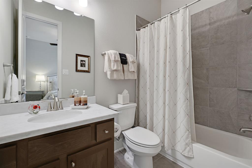 1614 Primrose Lane, Katy, Texas image 31