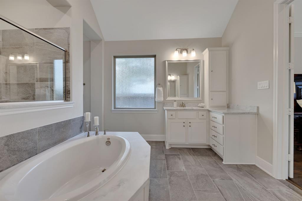1614 Primrose Lane, Katy, Texas image 25