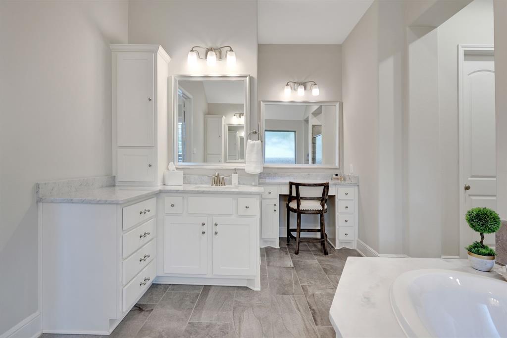 1614 Primrose Lane, Katy, Texas image 24