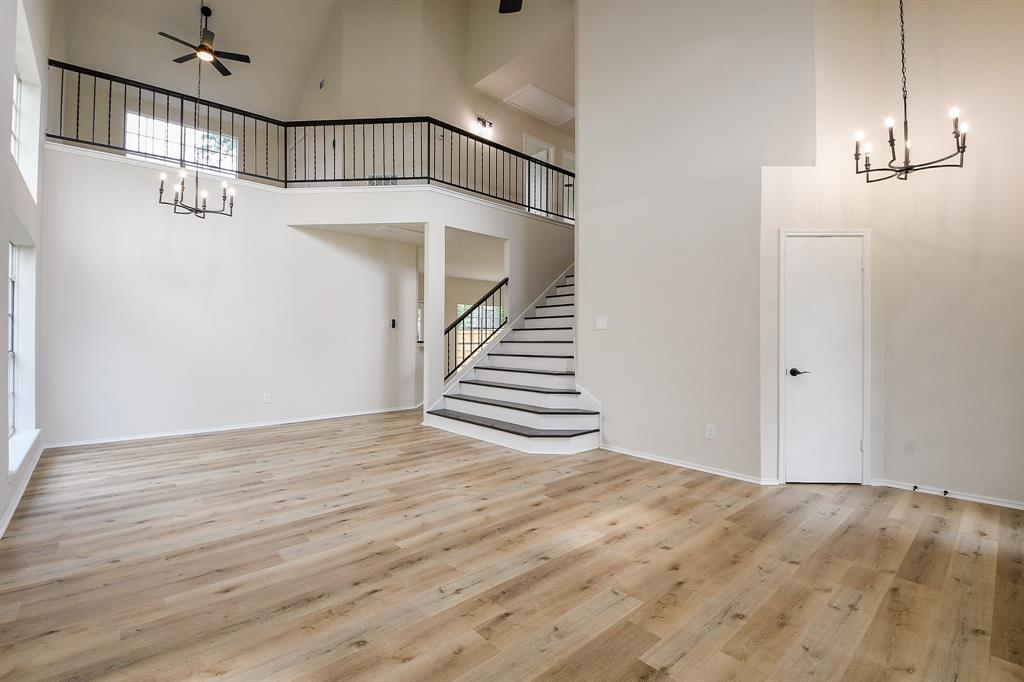 4318 Crow Valley Drive