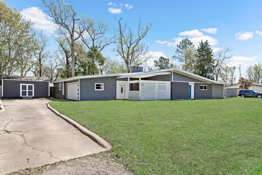 5327 Fairview Drive, Orange, Texas image 4