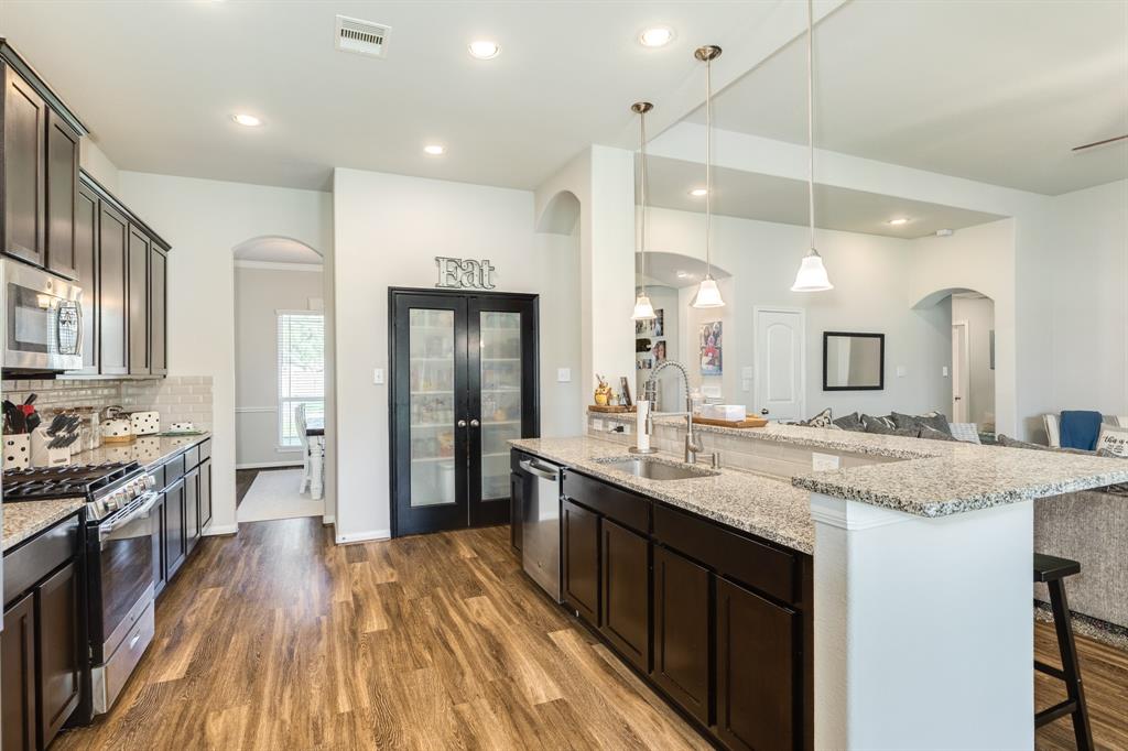 255 S Amherst Drive, West Columbia, Texas image 21