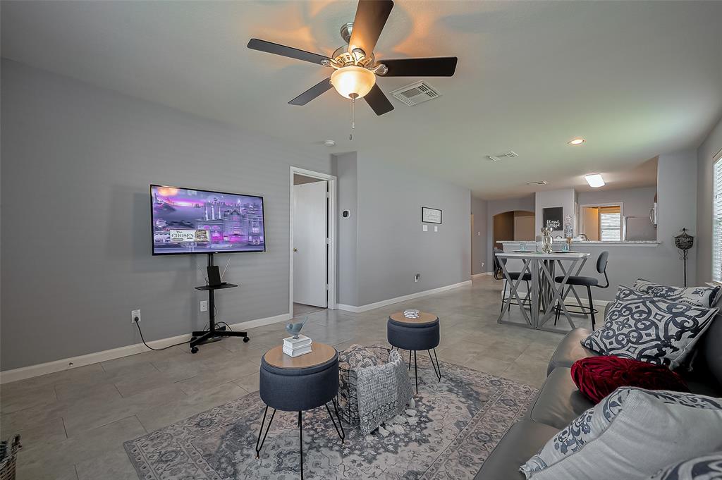 8223 Radial Court, Rosharon, Texas image 12