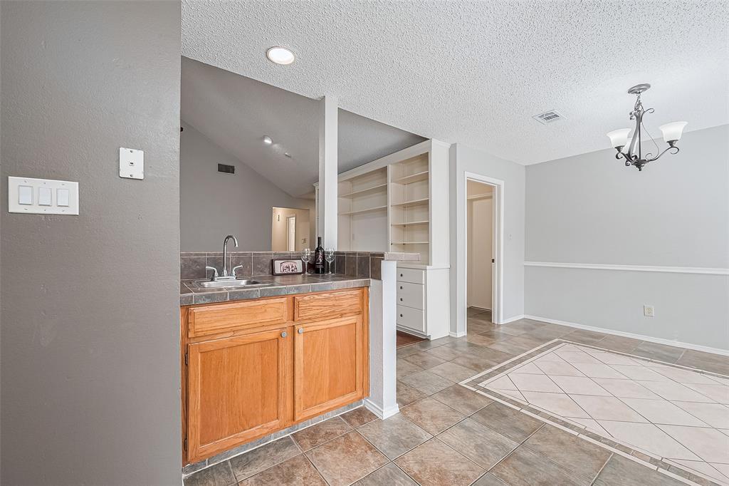 2502 Knollbrook Lane, Spring, Texas image 12