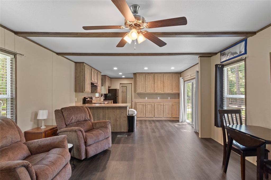 471 Cottonwood Trail, Huntington, Texas image 3