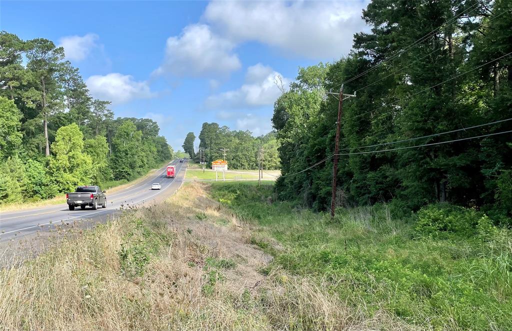 2 Us Highway 190 E Drive, Huntsville, Texas image 1