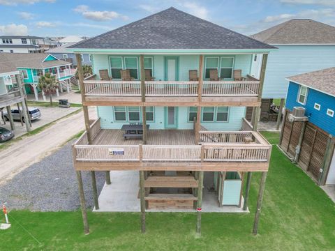 A home in Crystal Beach