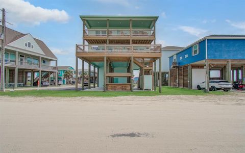 A home in Crystal Beach