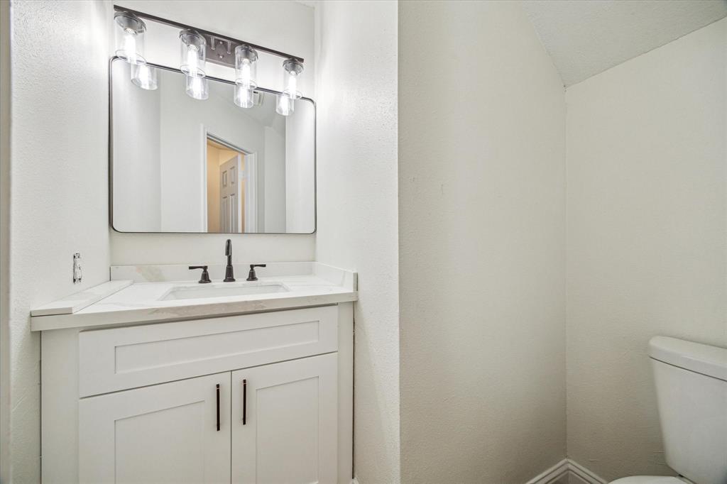 18035 Berry Branch Drive, Houston, Texas image 11