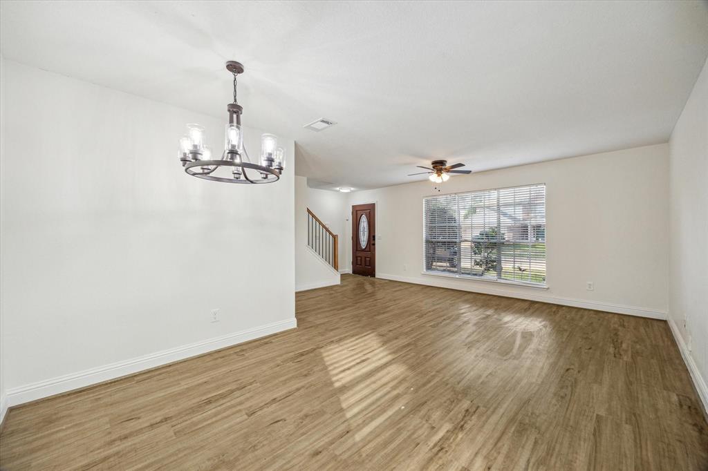 18035 Berry Branch Drive, Houston, Texas image 4