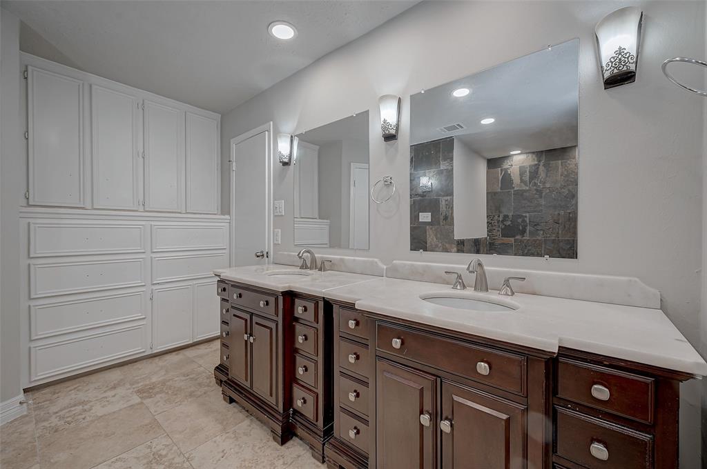 919 Mockingbird Way, Sugar Land, Texas image 24