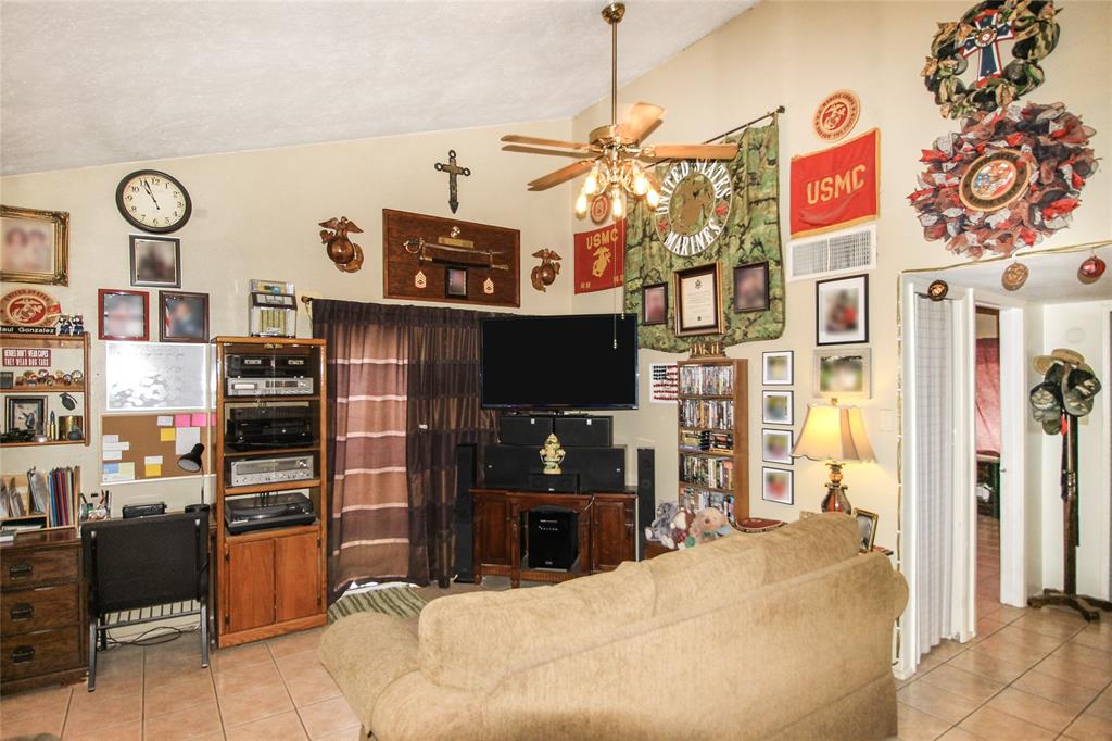 24411 Jumping Jay Drive, Hockley, Texas image 2