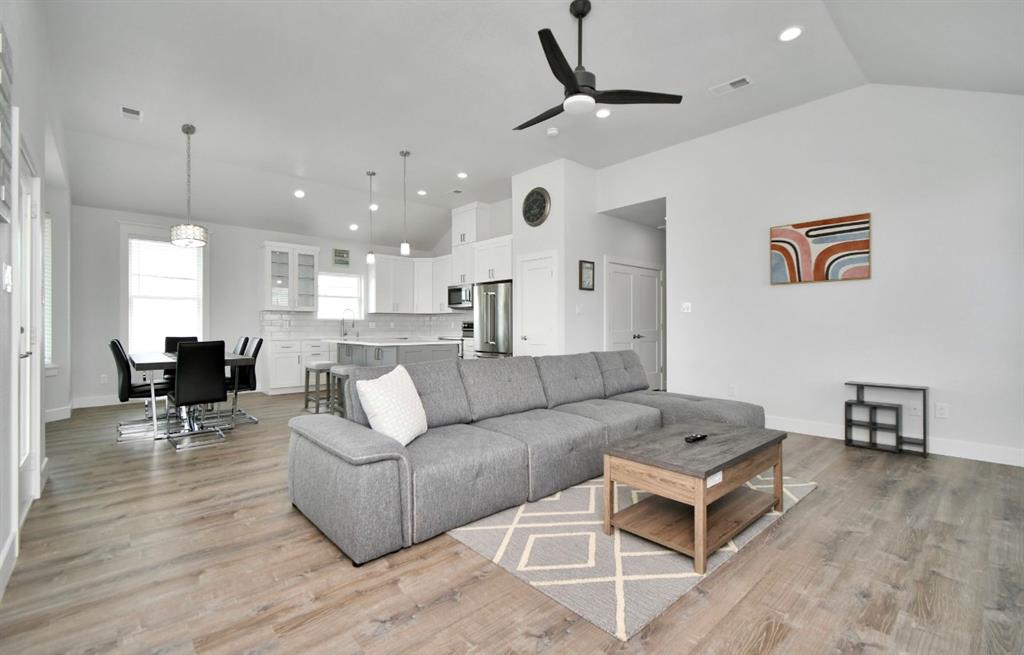 22814 Camino Street, Galveston, Texas image 21