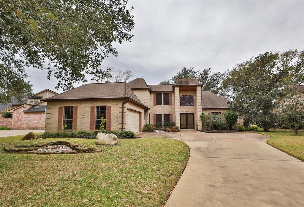 7411 W Suddley Castle Street, Houston, Texas image 2