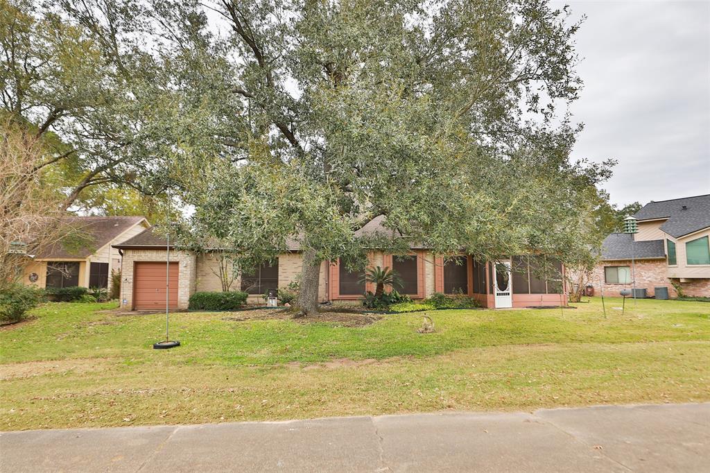 7411 W Suddley Castle Street, Houston, Texas image 38
