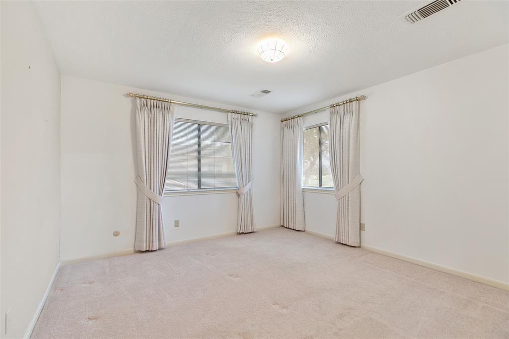 7411 W Suddley Castle Street, Houston, Texas image 30